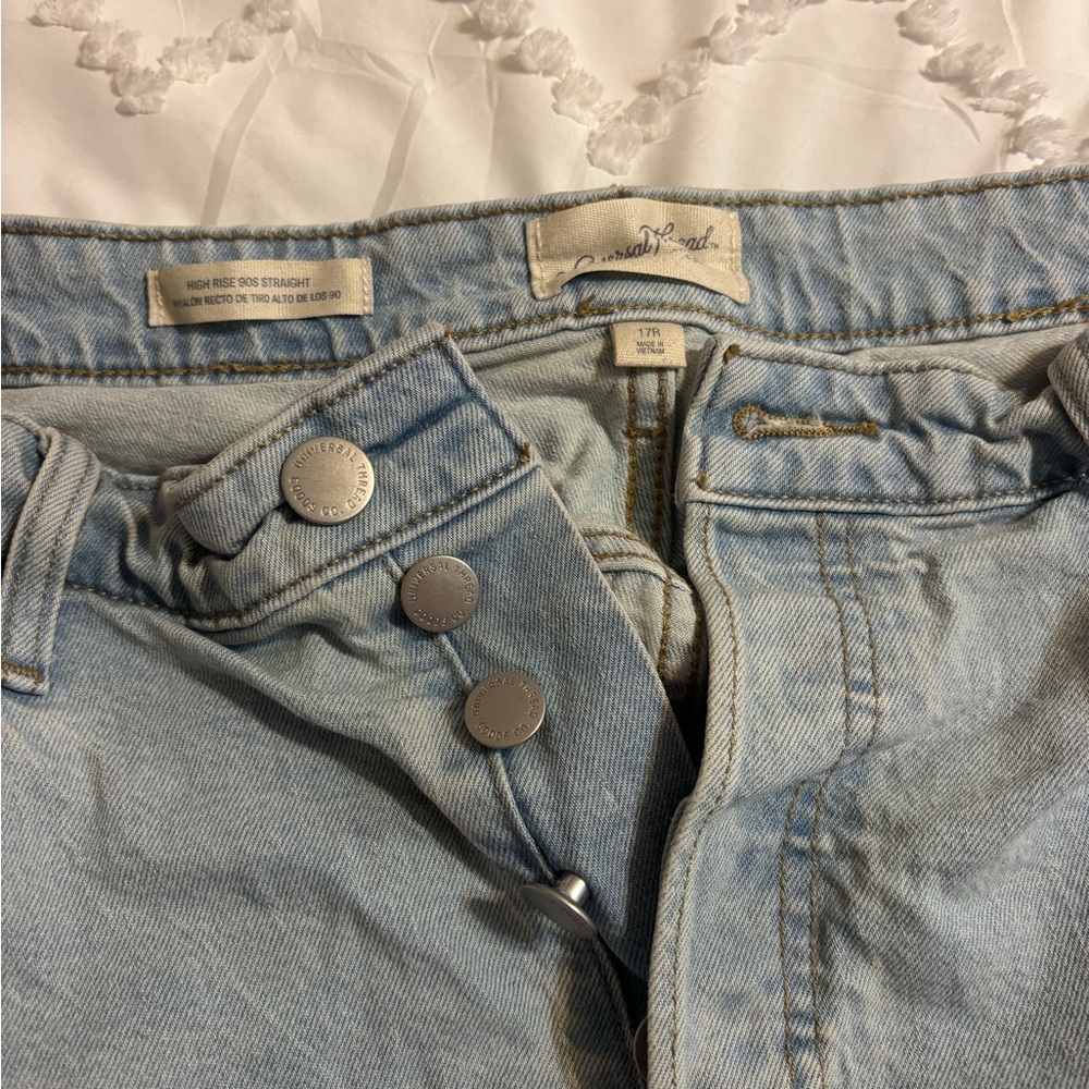 Universal thread jeans - Picture 2 of 3